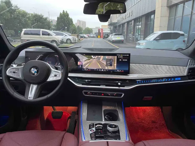 BMW X5 — Фото автомобиля 8