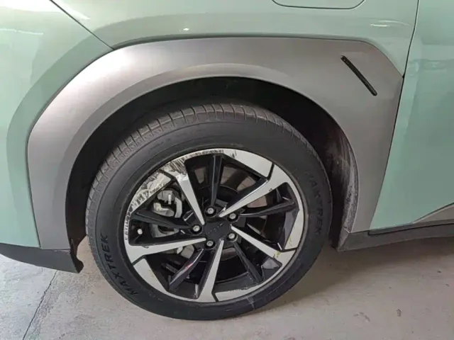 GAC Aion Y — Фото автомобиля 22