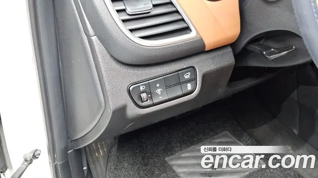 Kia Seltos New — Фото автомобиля 20