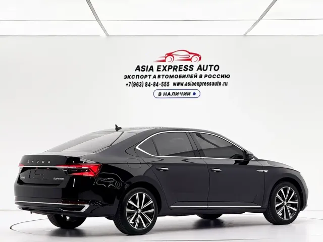 Skoda Superb — Фото автомобиля 4
