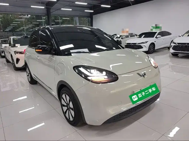 Wuling Bingo — Фото автомобиля 3