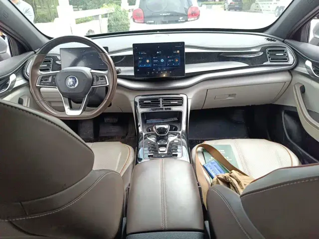 BYD Qin PLUS — Фото автомобиля 5