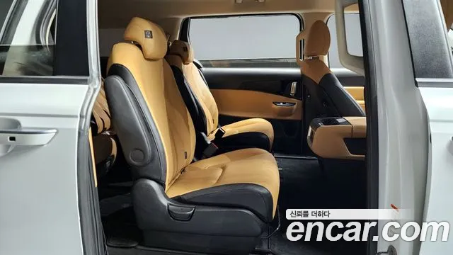 Kia Canival Carnival 4 поколение 9 мест Prestige — Фото автомобиля 12