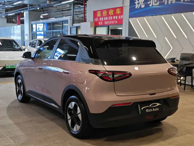 Geely Starry Wish — Фото автомобиля 6