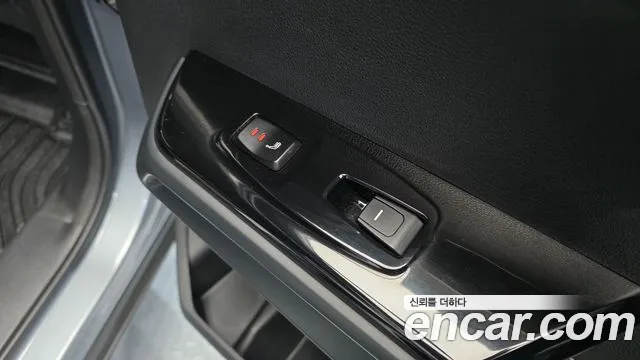 KG_Mobility_Ssangyong Torres Torres Бензин 1.5 2WD — Фото автомобиля 17