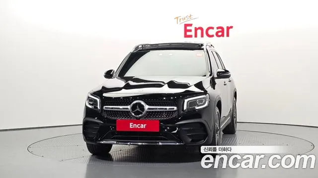 Mercedes-Benz GLB-Class — Фото автомобиля 2