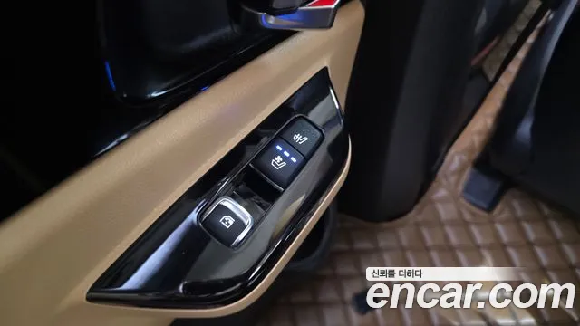 Kia Canival Carnival 4 поколение Бензин 9 мест Noblesse — Фото автомобиля 19