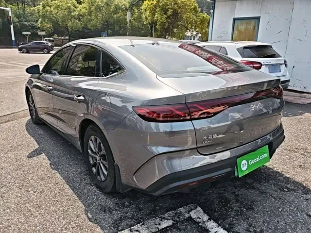 BYD Qin L — Фото автомобиля 4