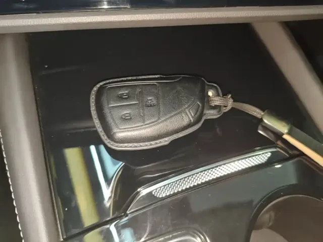 Buick Envision Plus — Фото автомобиля 8