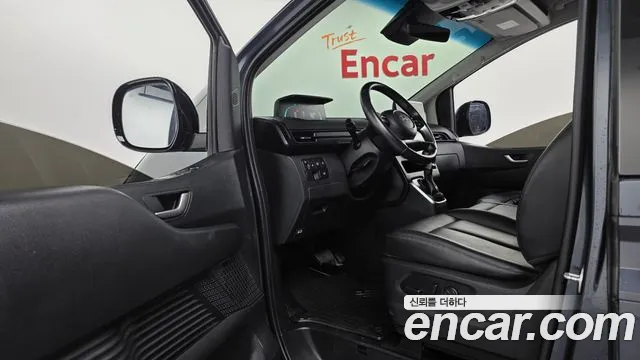 Hyundai Staria Staria — Фото автомобиля 26