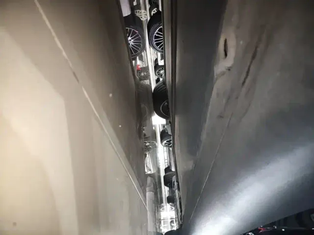 Tesla Model Y — Фото автомобиля 21