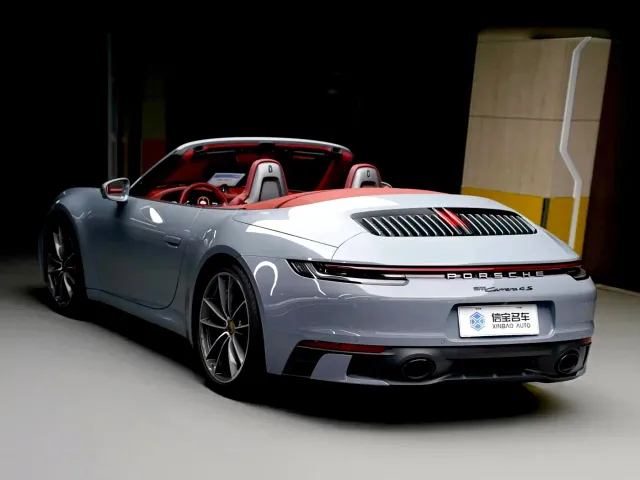 Porsche 911 — Фото автомобиля 3
