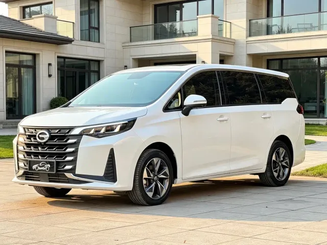 Фотография автомобиля — GAC Trumpchi M6