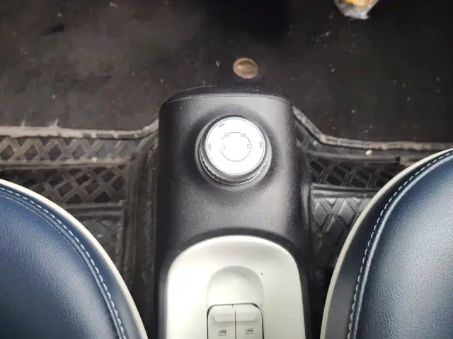 Wuling Hongguang Mini EV — Фото автомобиля 16