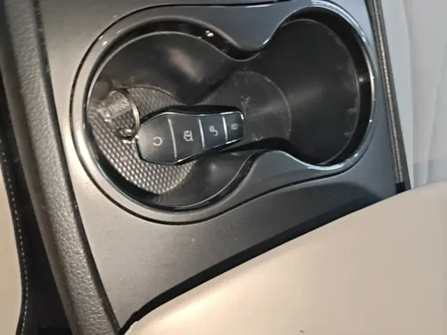 BYD Seal 05 DM-i — Фото автомобиля 8