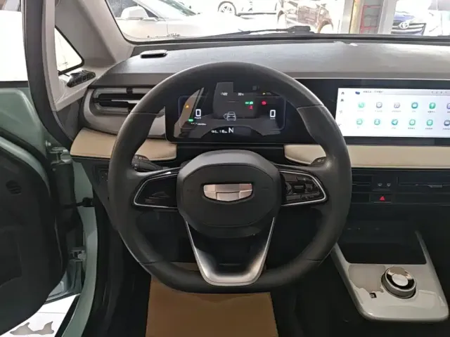 Geely Geometry E Firefly — Фото автомобиля 10