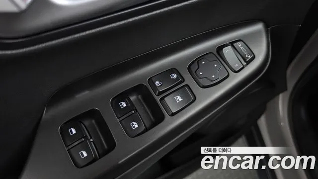 Hyundai Kona — Фото автомобиля 29