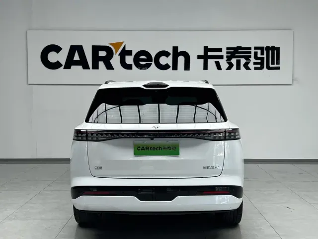 Dongfeng eπ 008 — Фото автомобиля 3