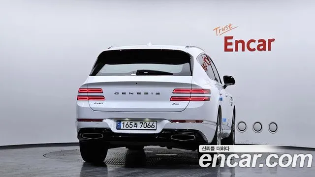 Genesis GV80 2.5T Бензин AWD — Фото автомобиля 4