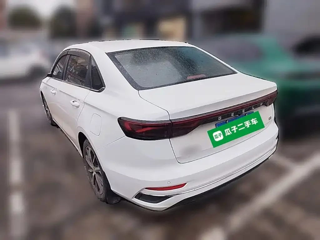 Geely Emgrand 2022 4th Generation 1.5L CVT Premium — Фото автомобиля 6