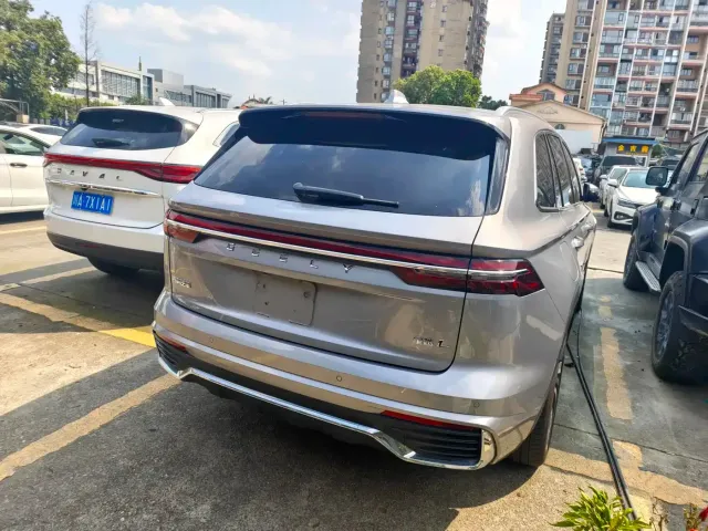 Geely Xingyue L — Фото автомобиля 18