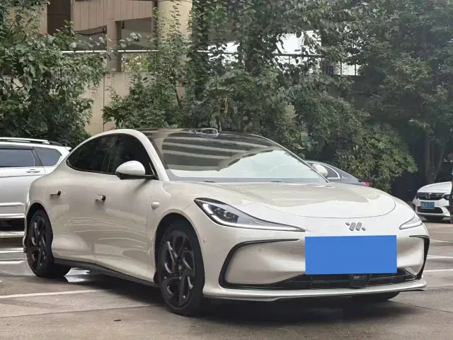 IM Motors L6 — Фото автомобиля 3