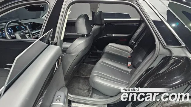 Hyundai Grandeur — Фото автомобиля 24