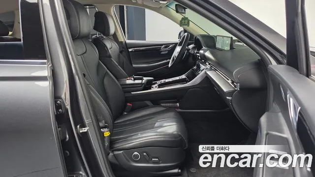 Genesis GV80 — Фото автомобиля 26