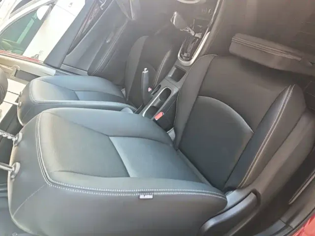 Nissan Tiida — Фото автомобиля 24