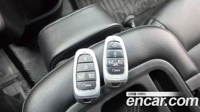 Hyundai Staria — Фото автомобиля 24
