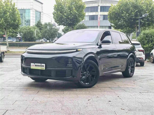 Фотография автомобиля — Li Auto L7
