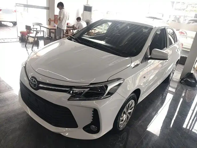 Фотография автомобиля — Toyota Vios