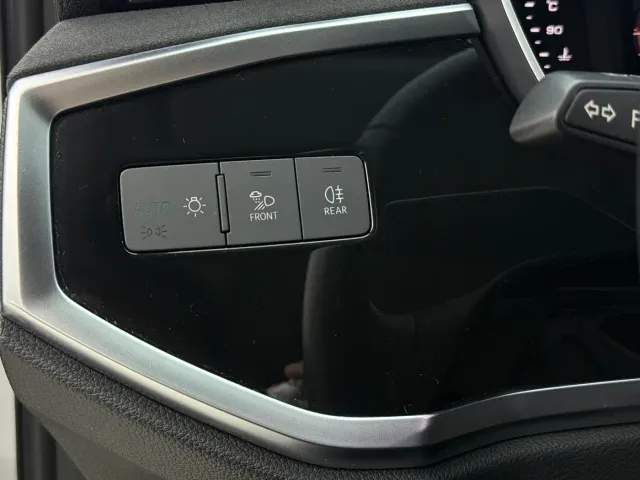 Audi Audi Q3 2022 35 TFSI Progressive Dynamic — Фото автомобиля 12