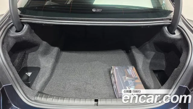 BMW 5 Series G30 — Фото автомобиля 20