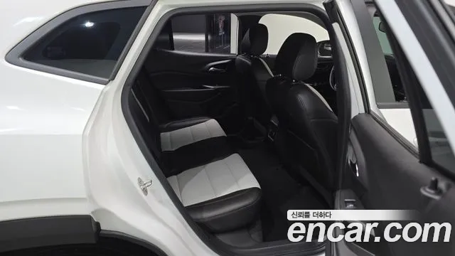 ChevroletGMDaewoo Trax Trax Кроссовер 1.2 Red Line — Фото автомобиля 11