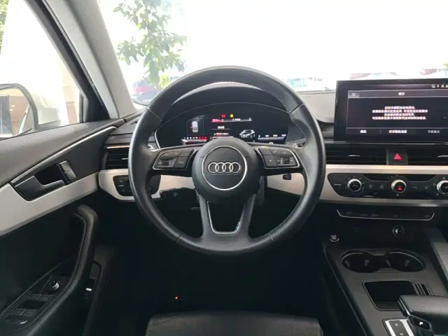 Audi A4L — Фото автомобиля 10