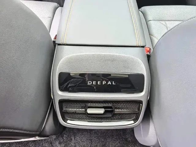 Deepal S05 — Фото автомобиля 10