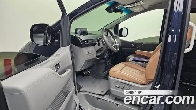 Hyundai Staria Staria — Фото автомобиля 10