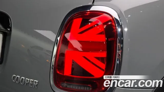 Mini Cooper Cooper Classic Plus — Фото автомобиля 23