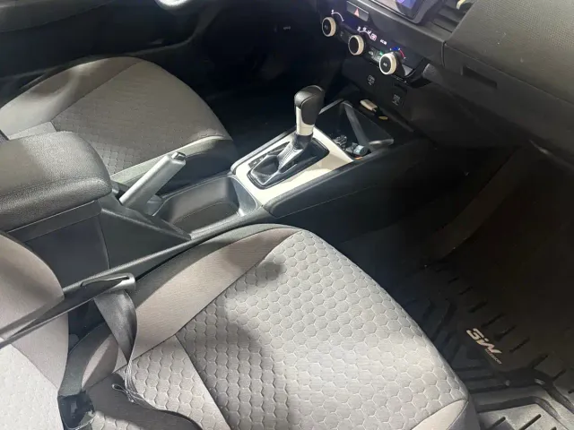 Honda Fit — Фото автомобиля 18