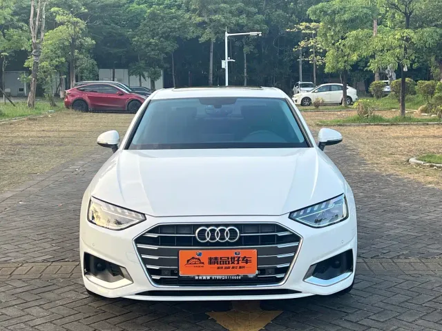Audi A4L — Фото автомобиля 2