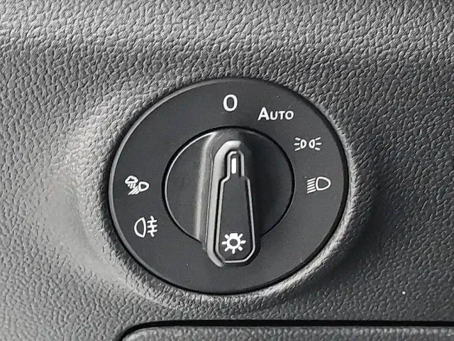 Volkswagen Sagitar — Фото автомобиля 21