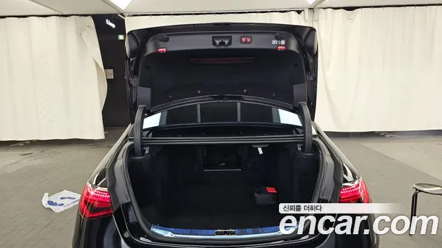 Mercedes-Benz S-Class — Фото автомобиля 18