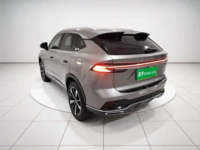 Roewe RX5 — Фото автомобиля 4