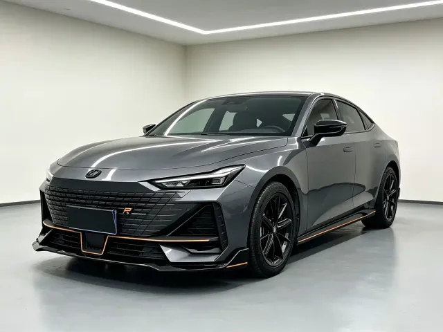 Фотография автомобиля — Changan UNI-V