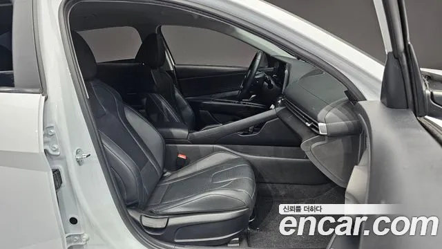 Hyundai Avante — Фото автомобиля 16