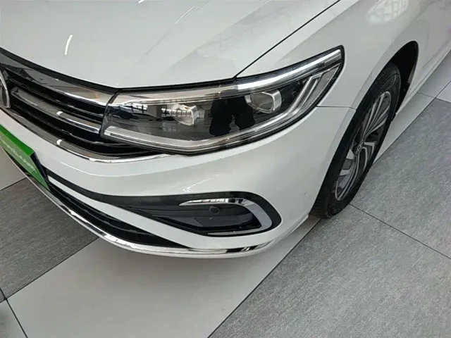 Volkswagen Bora — Фото автомобиля 23