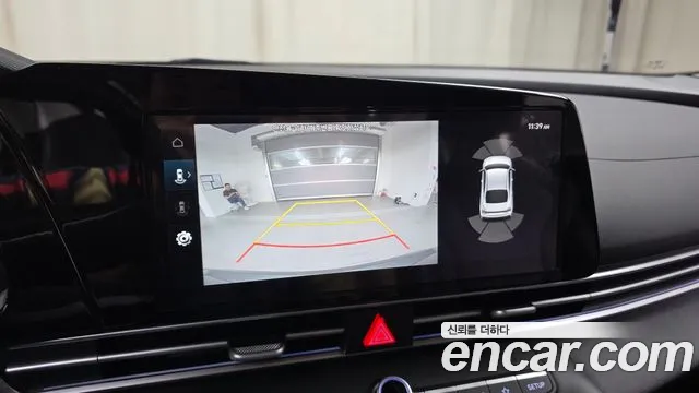 Hyundai Avante CN7 — Фото автомобиля 14