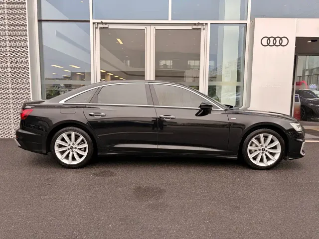 Audi A6L — Фото автомобиля 3