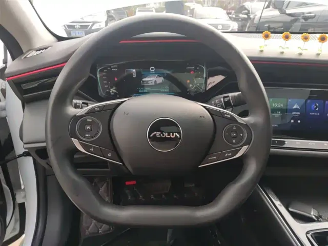 Dongfeng Yixuan MAX — Фото автомобиля 2